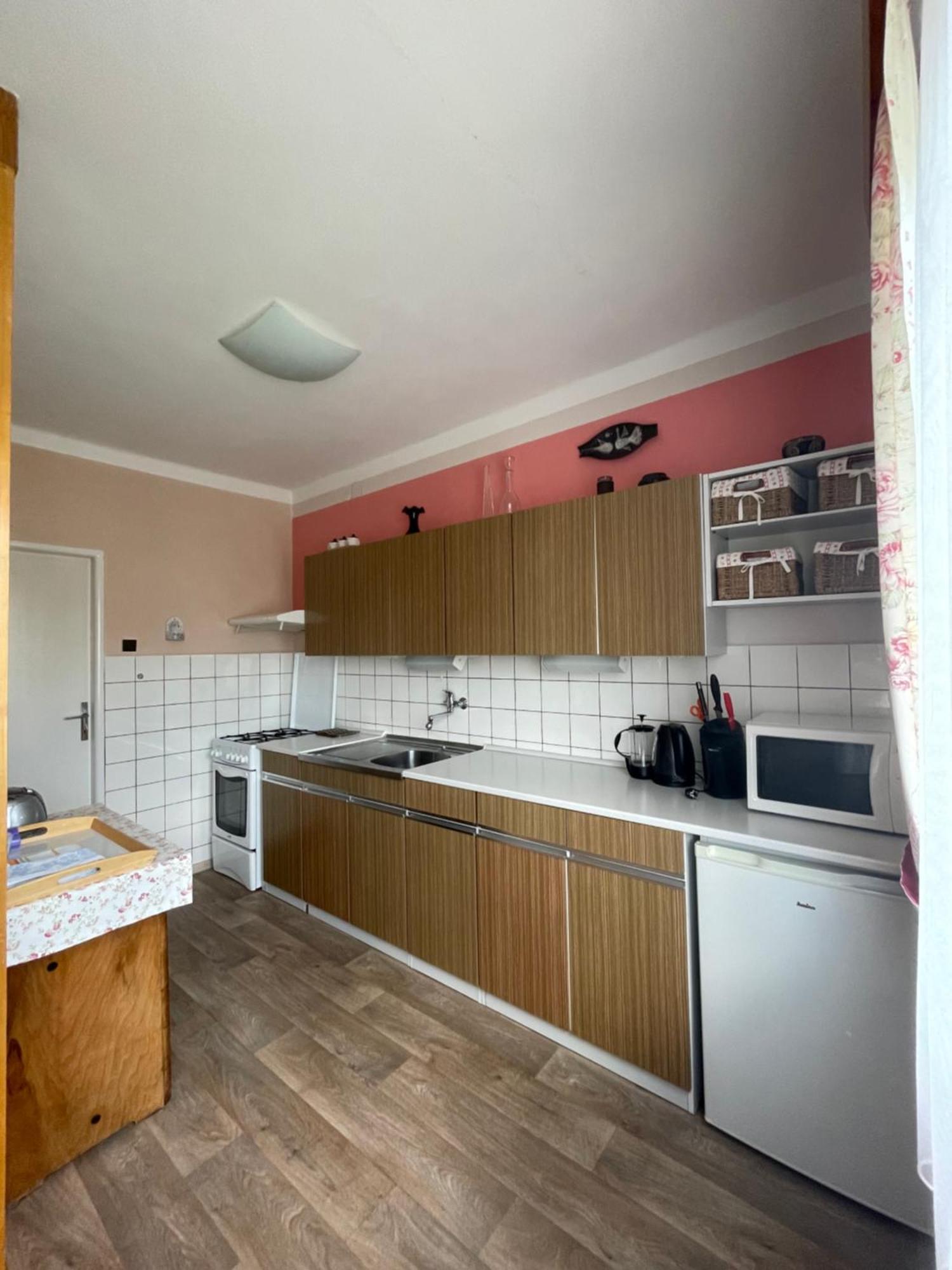 Apartman Pro 4 Osoby Česká Skalice Buitenkant foto