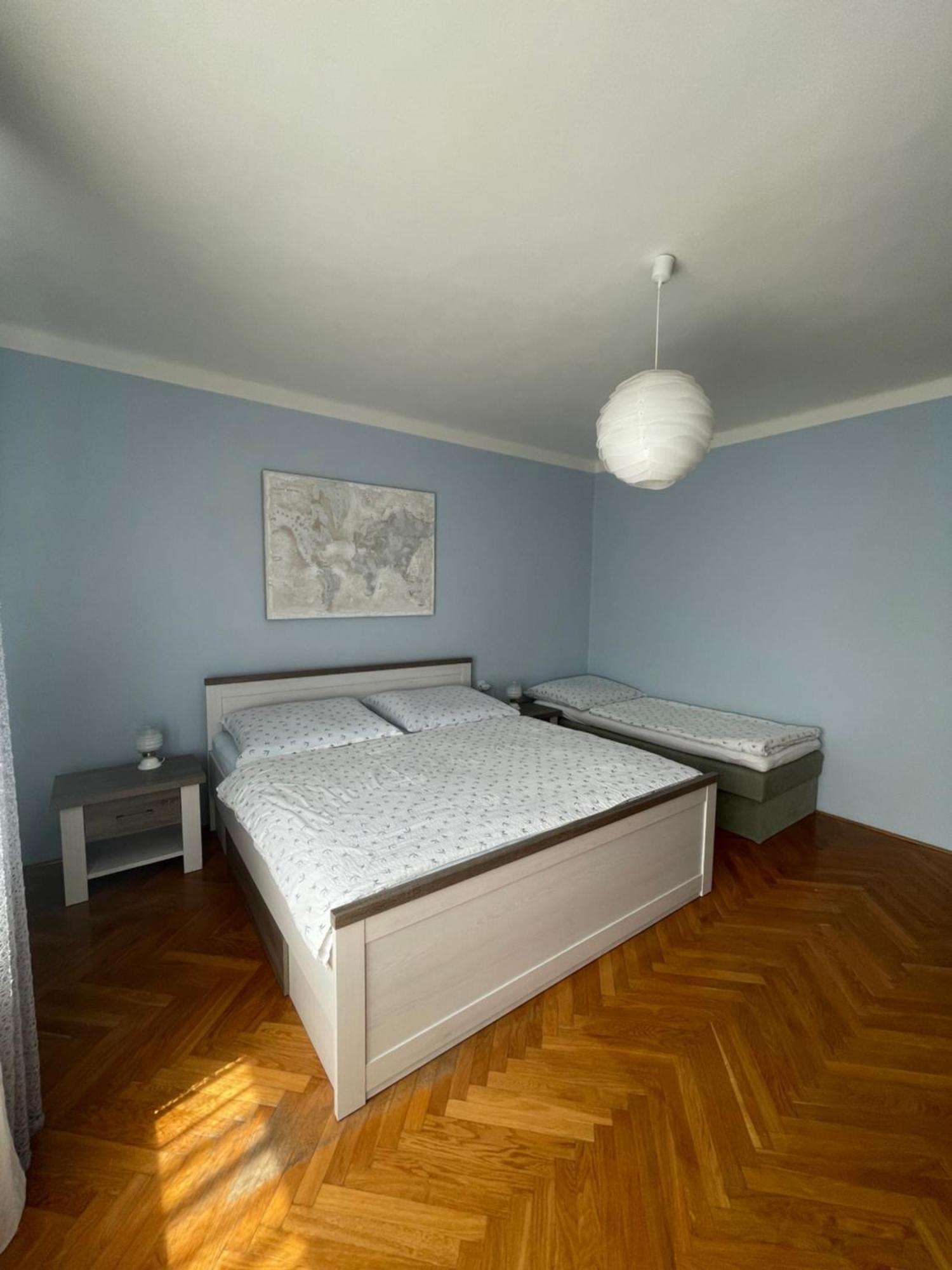 Apartman Pro 4 Osoby Česká Skalice Buitenkant foto